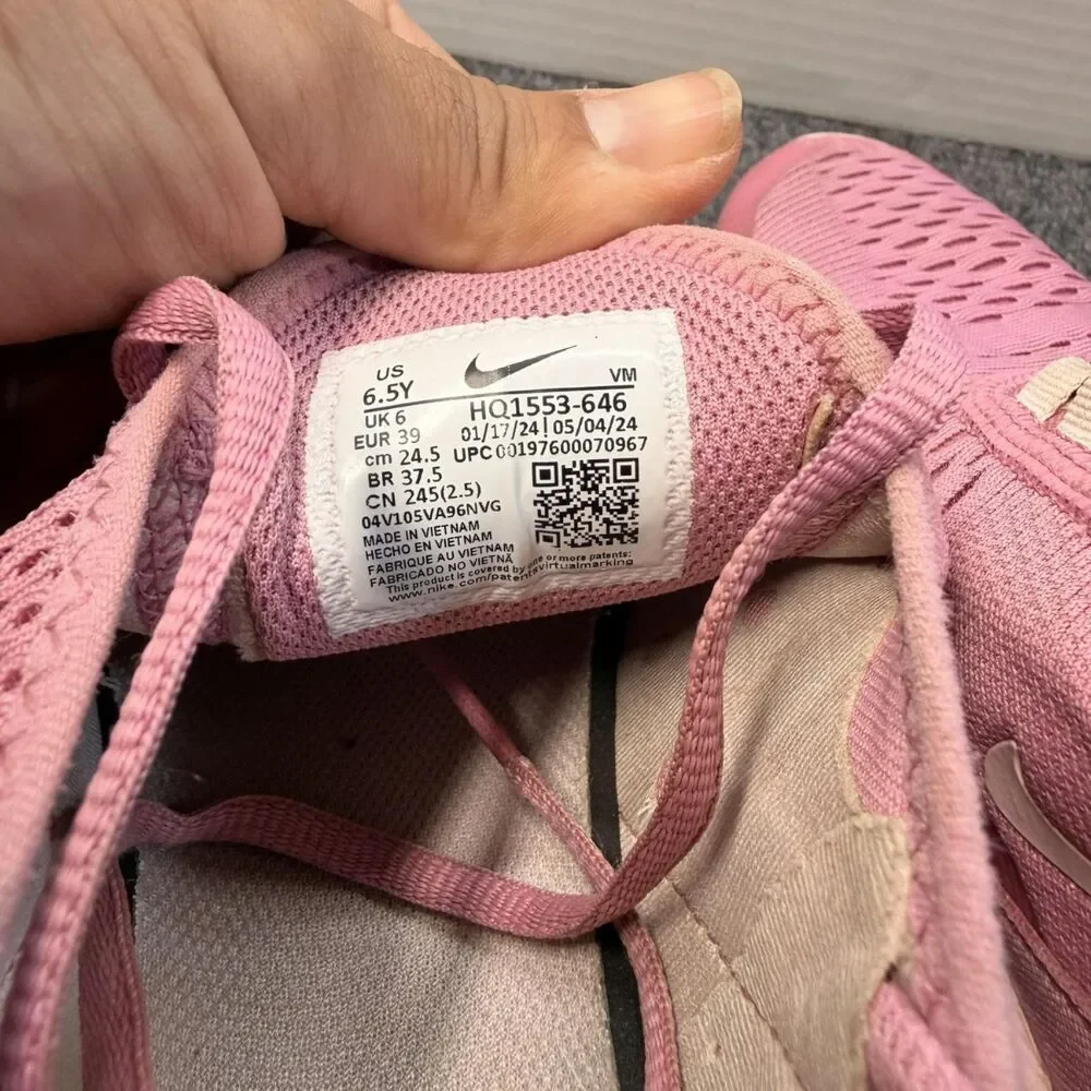 Nike Air Max 270 Shoes Youth Size 6.5Y Pink Mesh Running Sneakers HQ1553-646